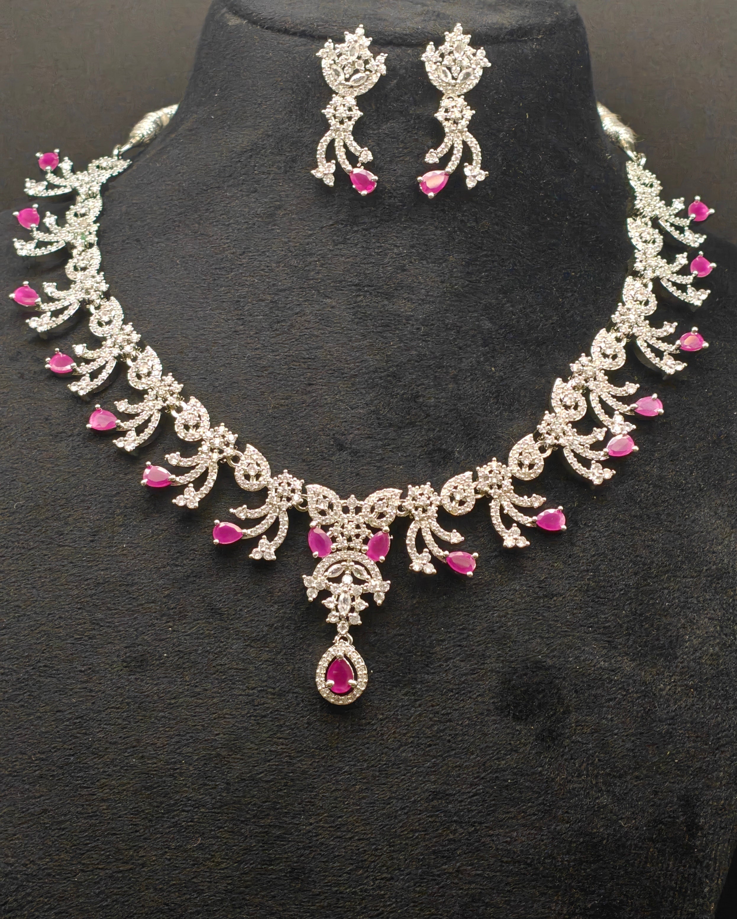 Silver necklace jewellery