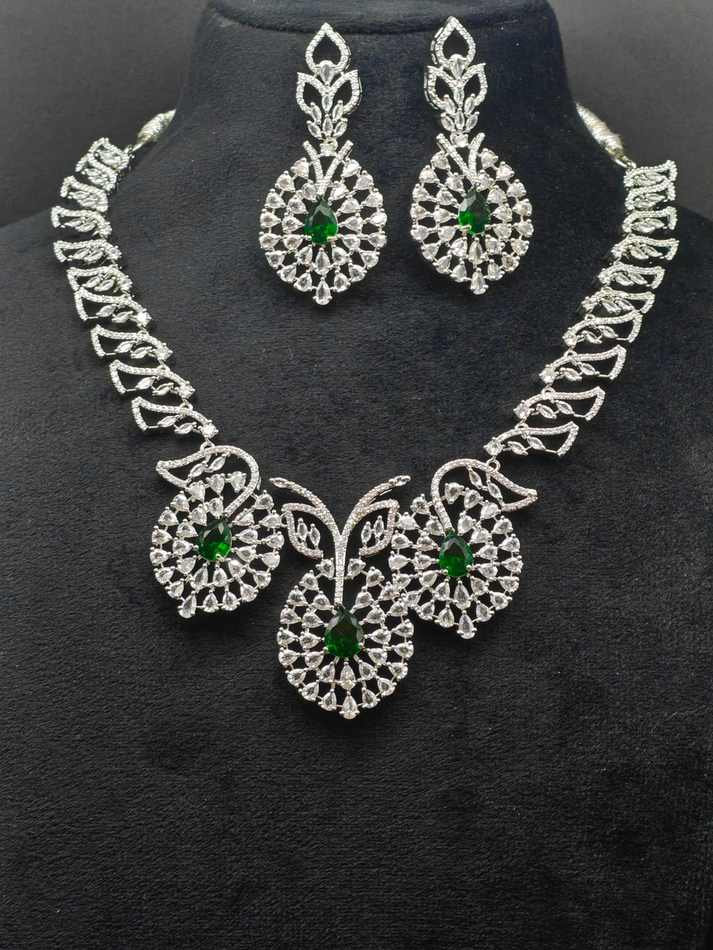 Silver necklace jewellery