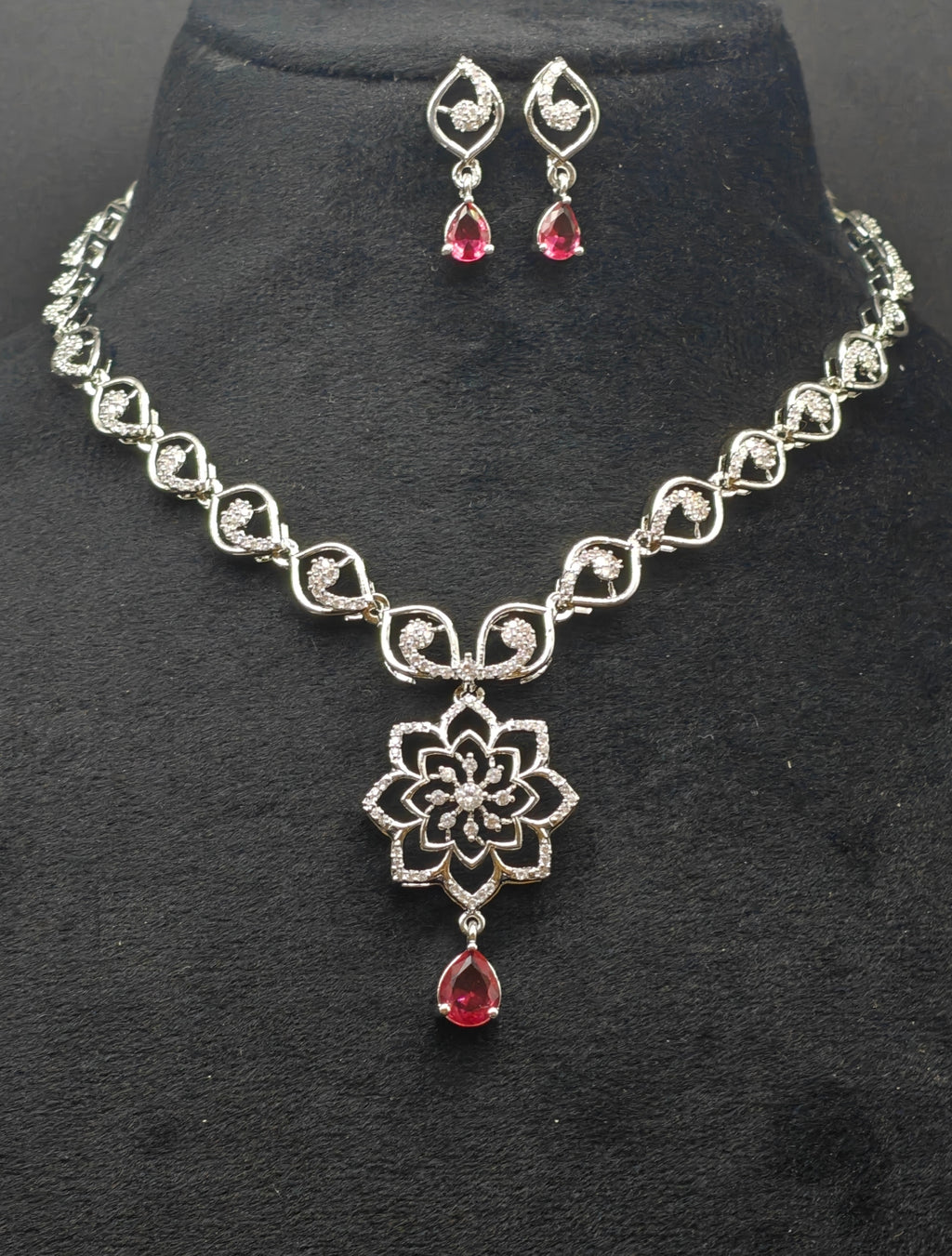 Silver necklace jewellery