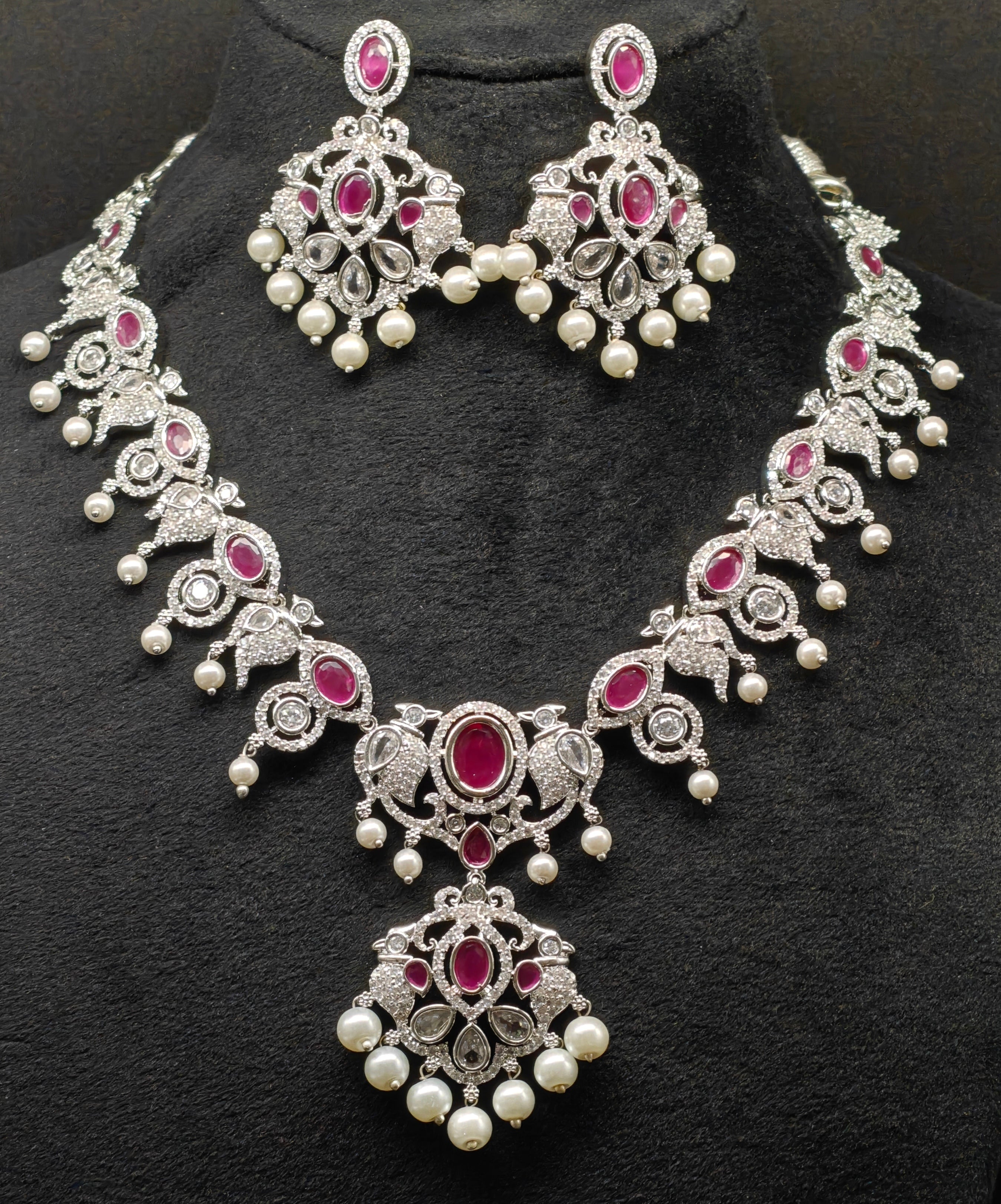 Silver necklace jewellery