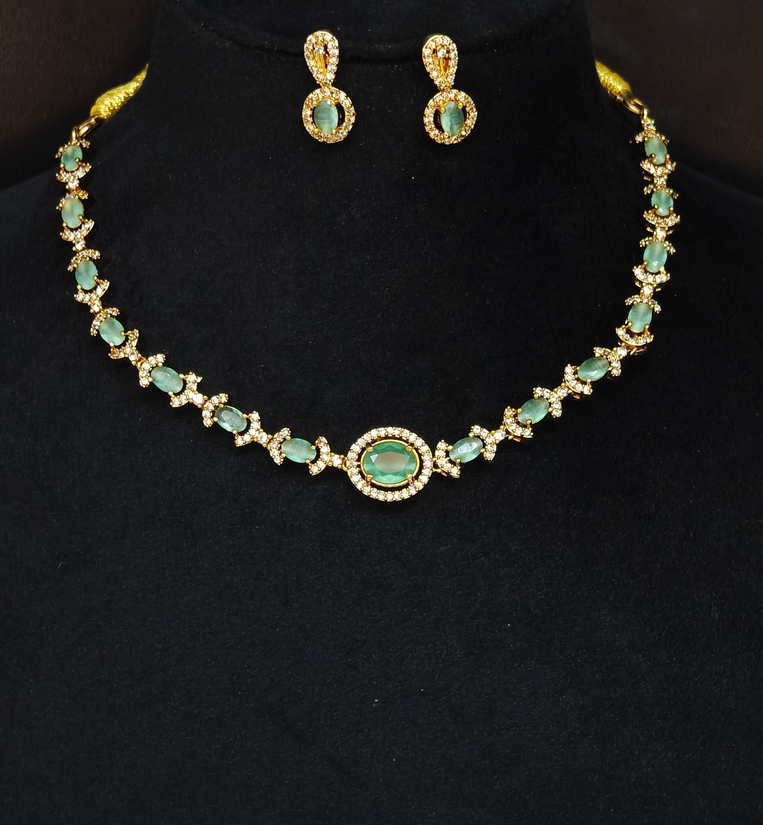 Short Necklace