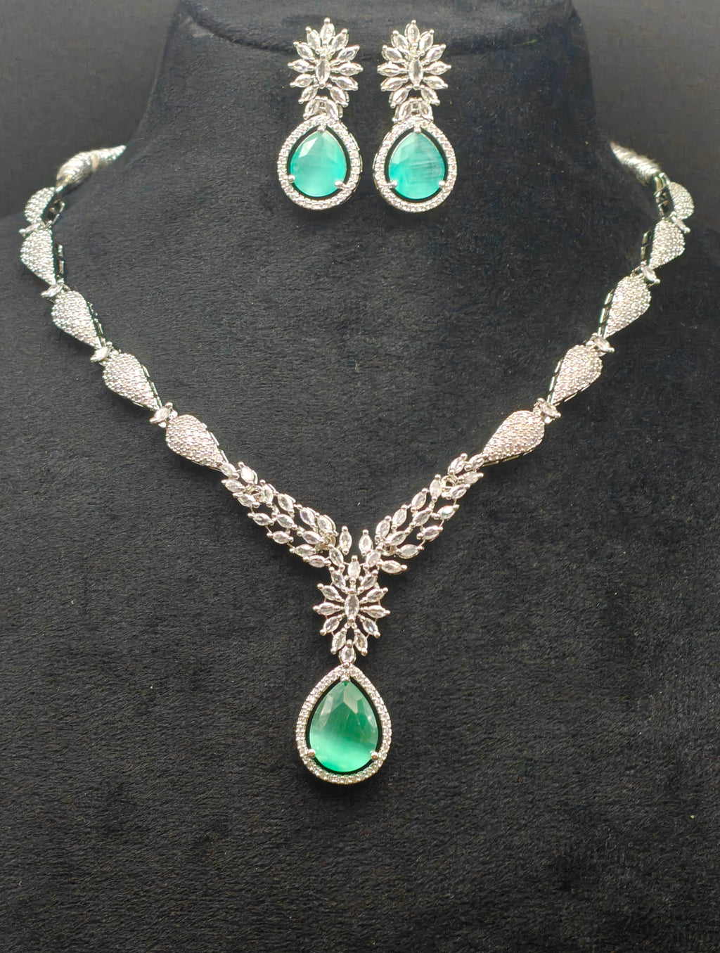 Silver necklace jewellery