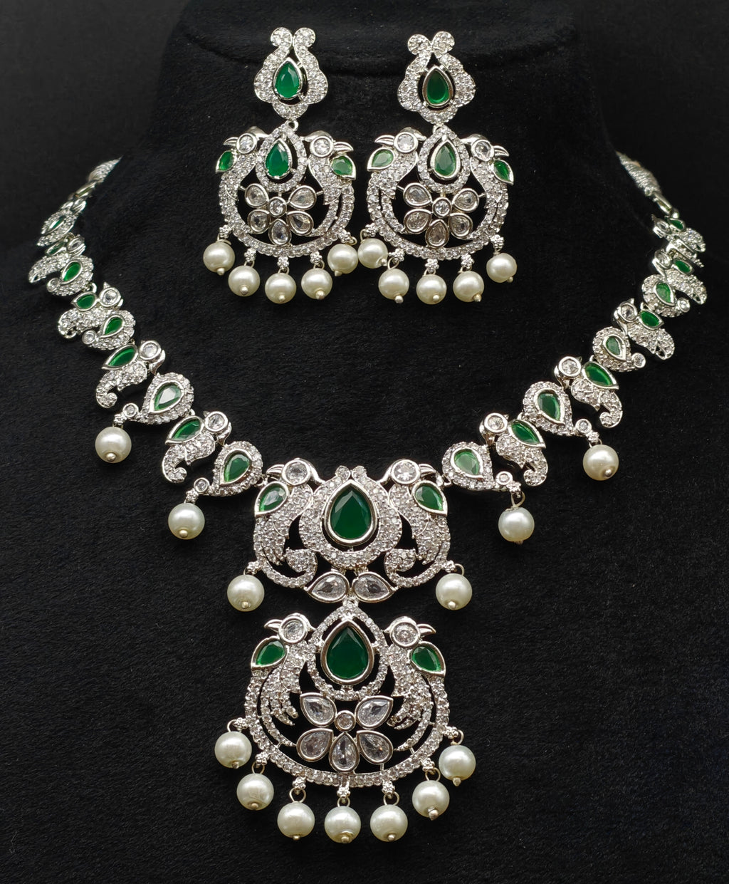 Silver necklace jewellery