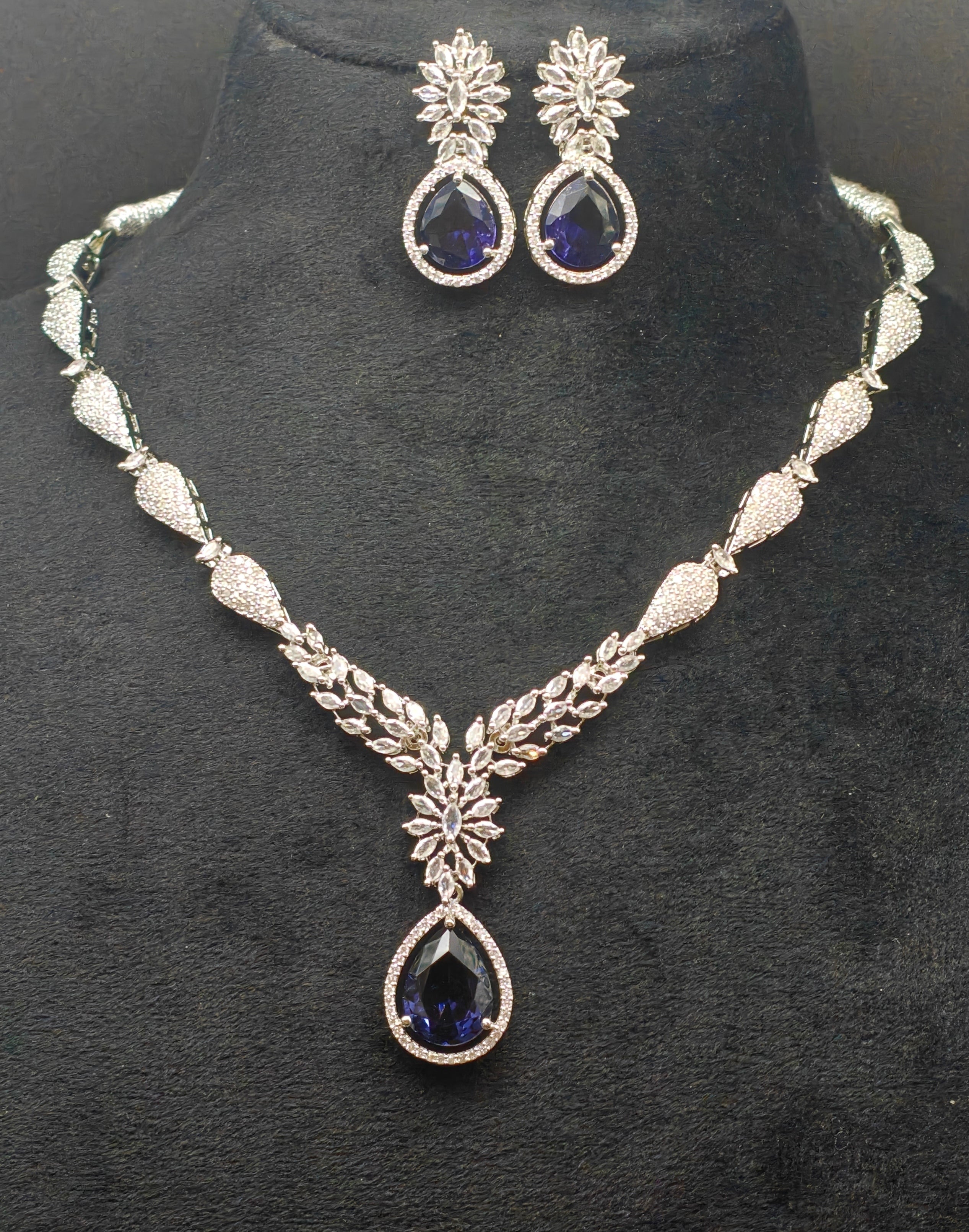 Silver necklace jewellery