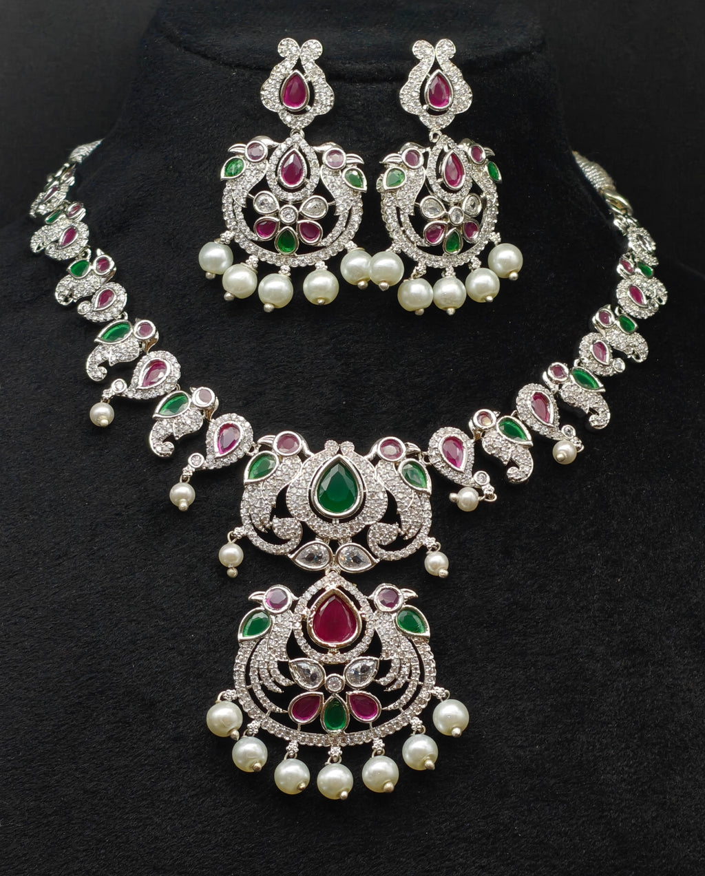 Silver necklace jewellery