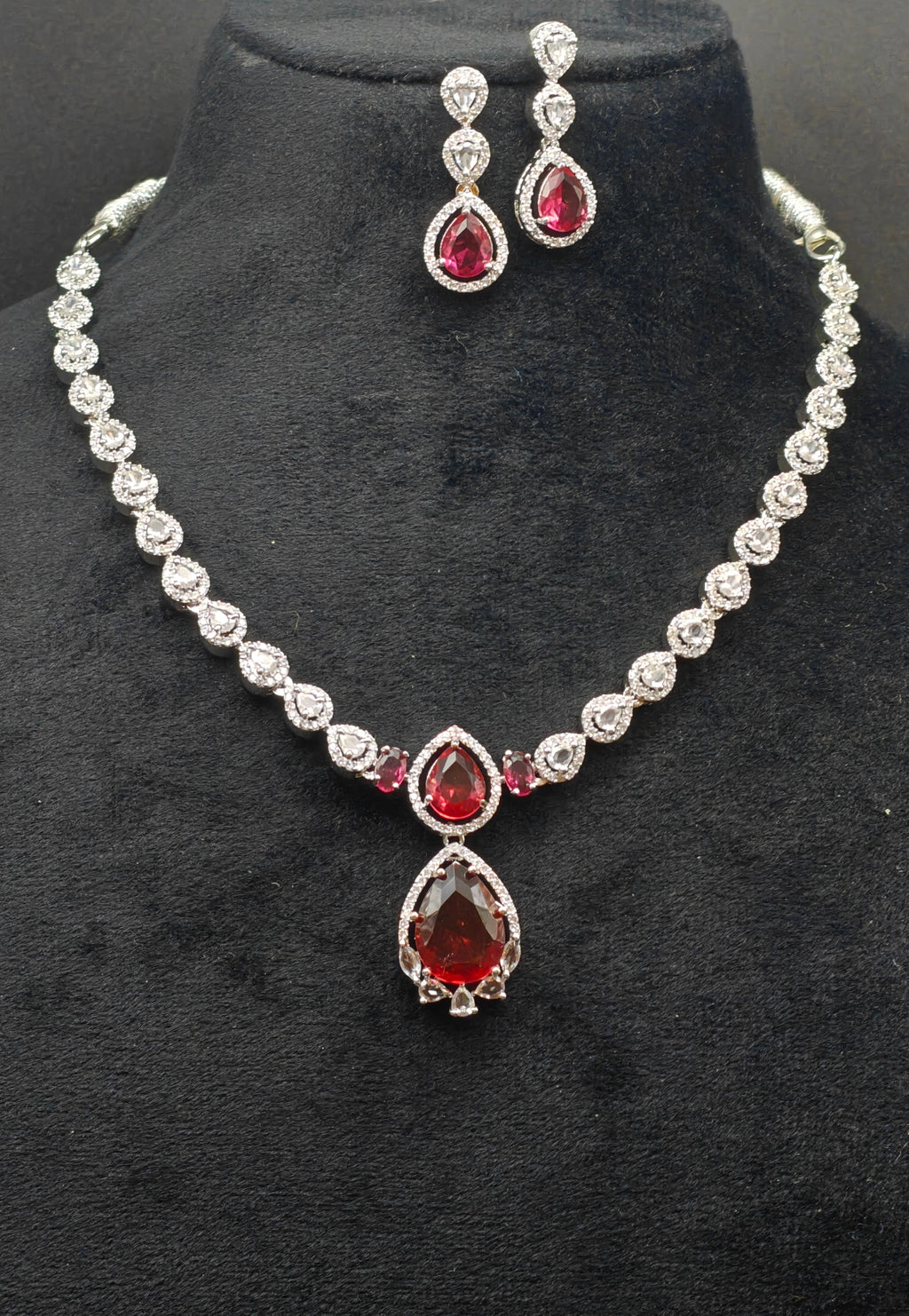 Silver necklace jewellery