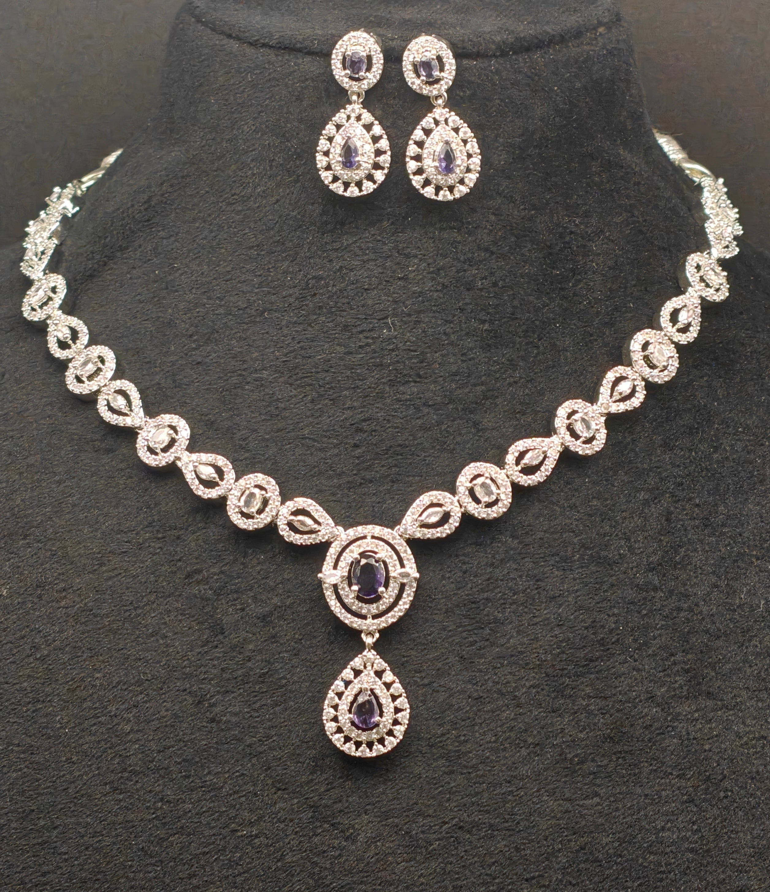 Silver necklace jewellery