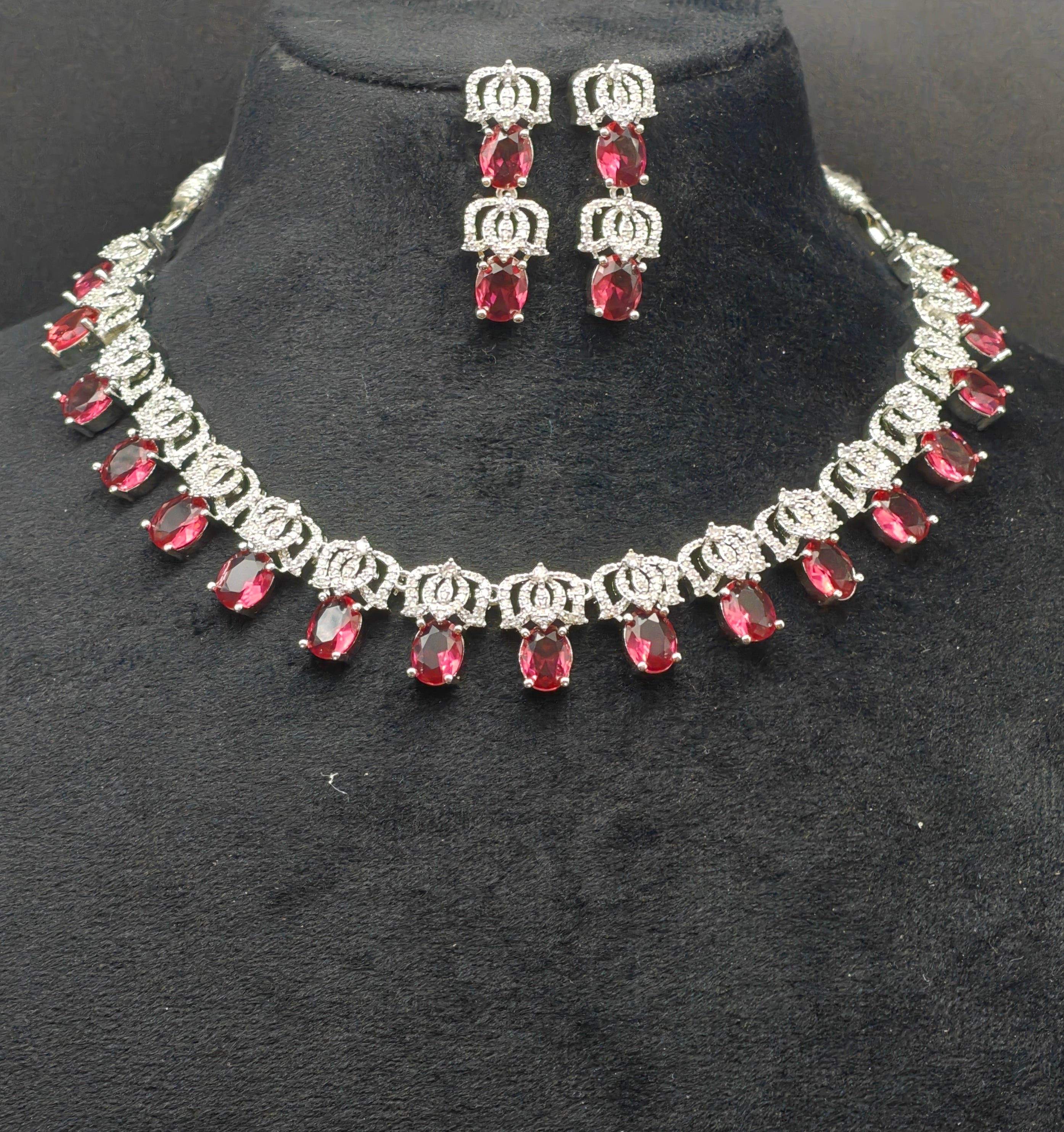 Silver necklace jewellery