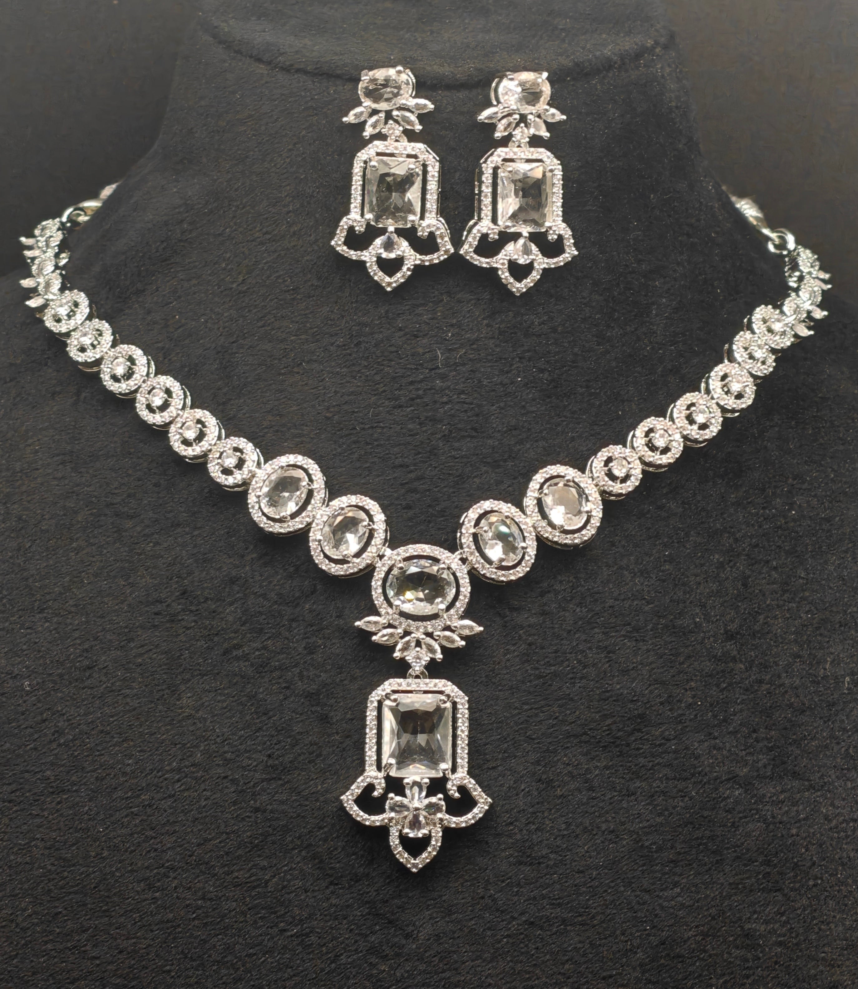 Silver necklace jewellery