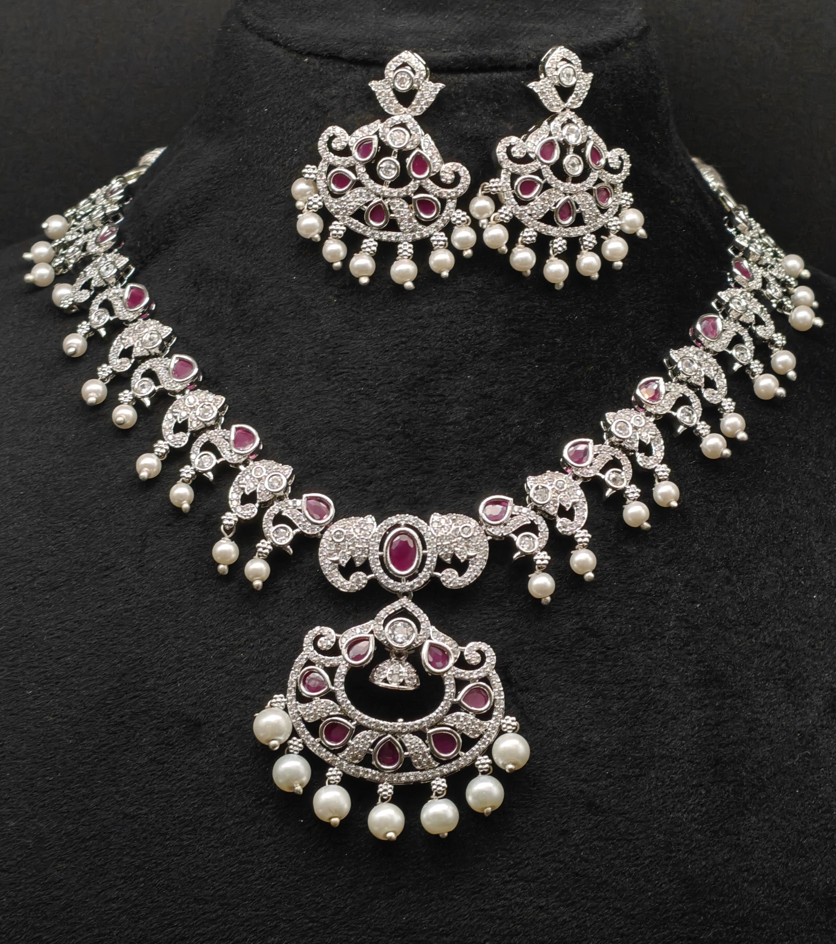 Silver necklace jewellery
