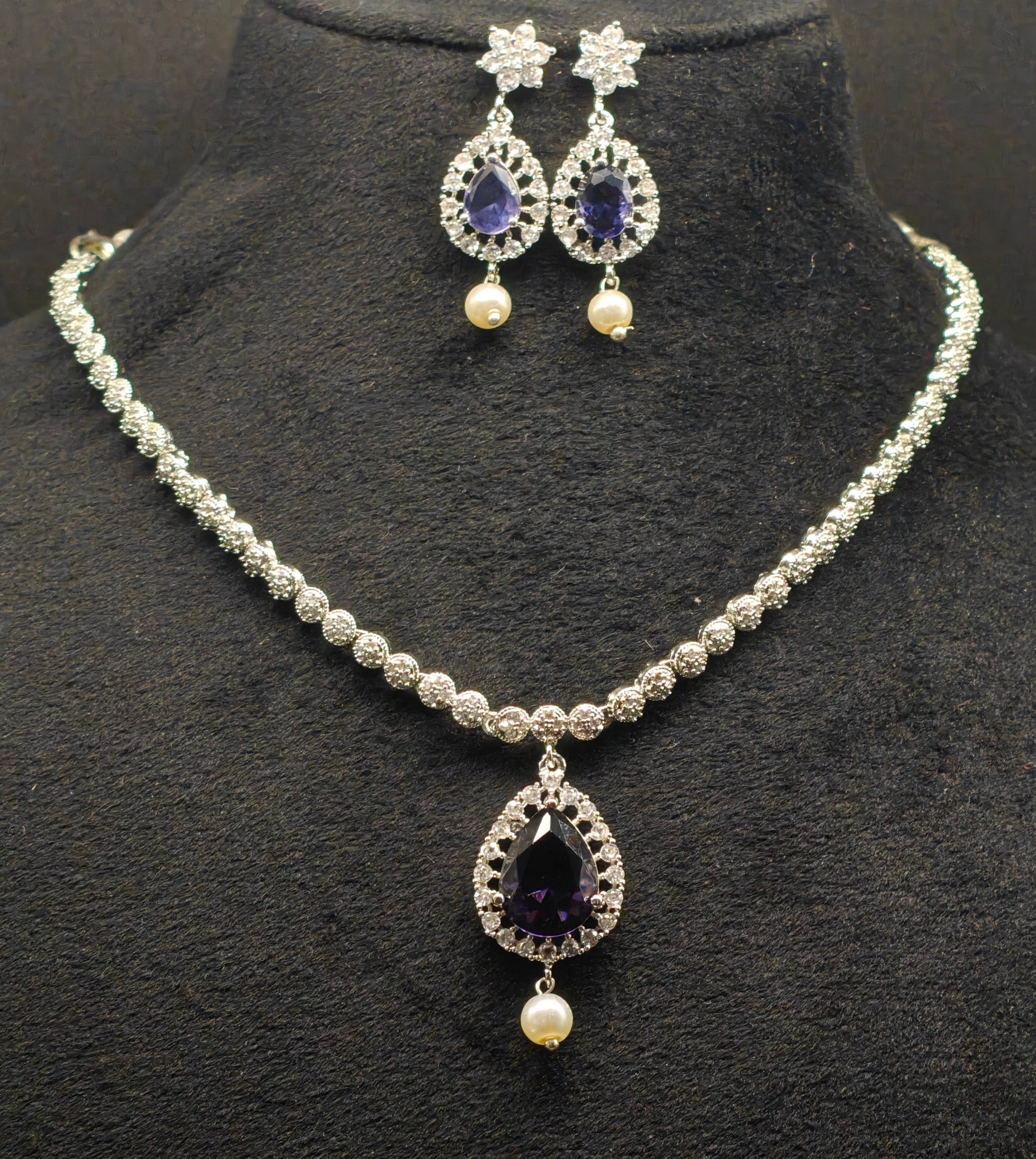 Silver necklace jewellery