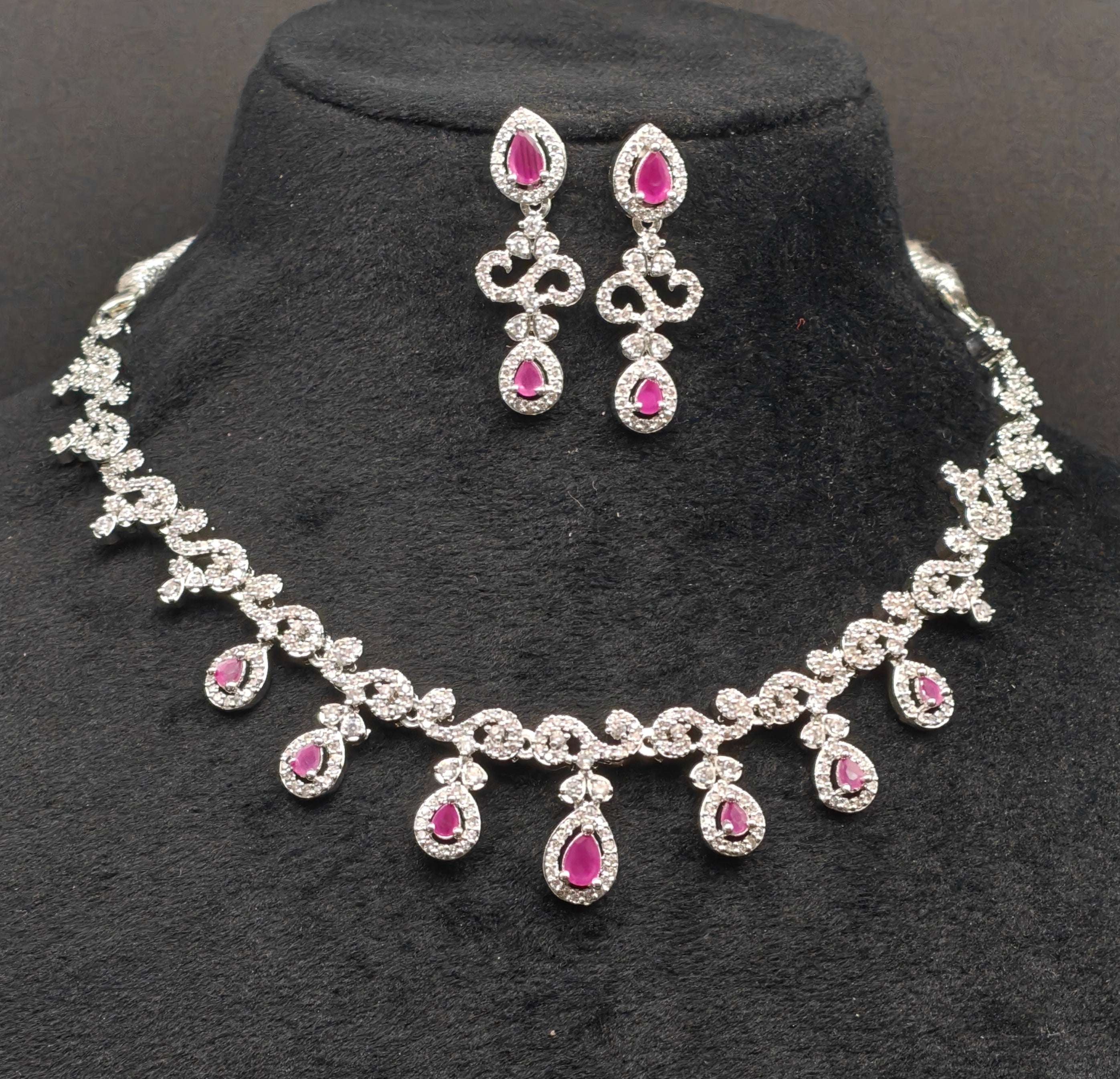 Silver necklace jewellery