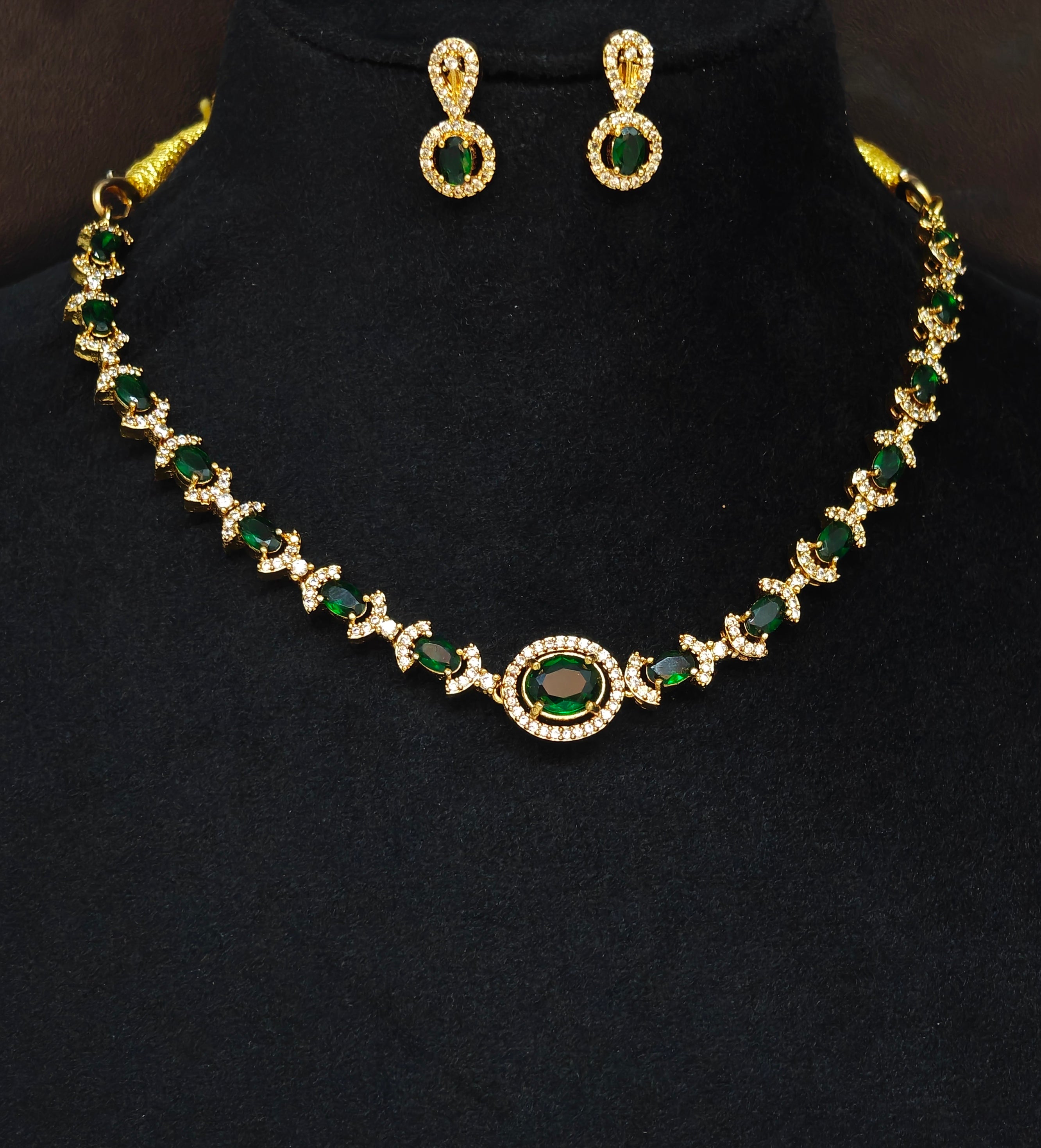 Short Necklace