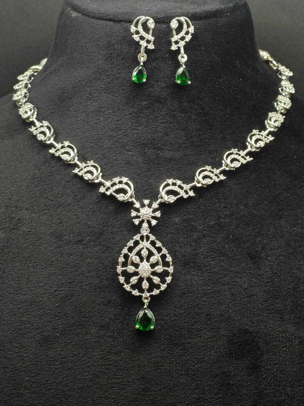 Silver necklace jewellery