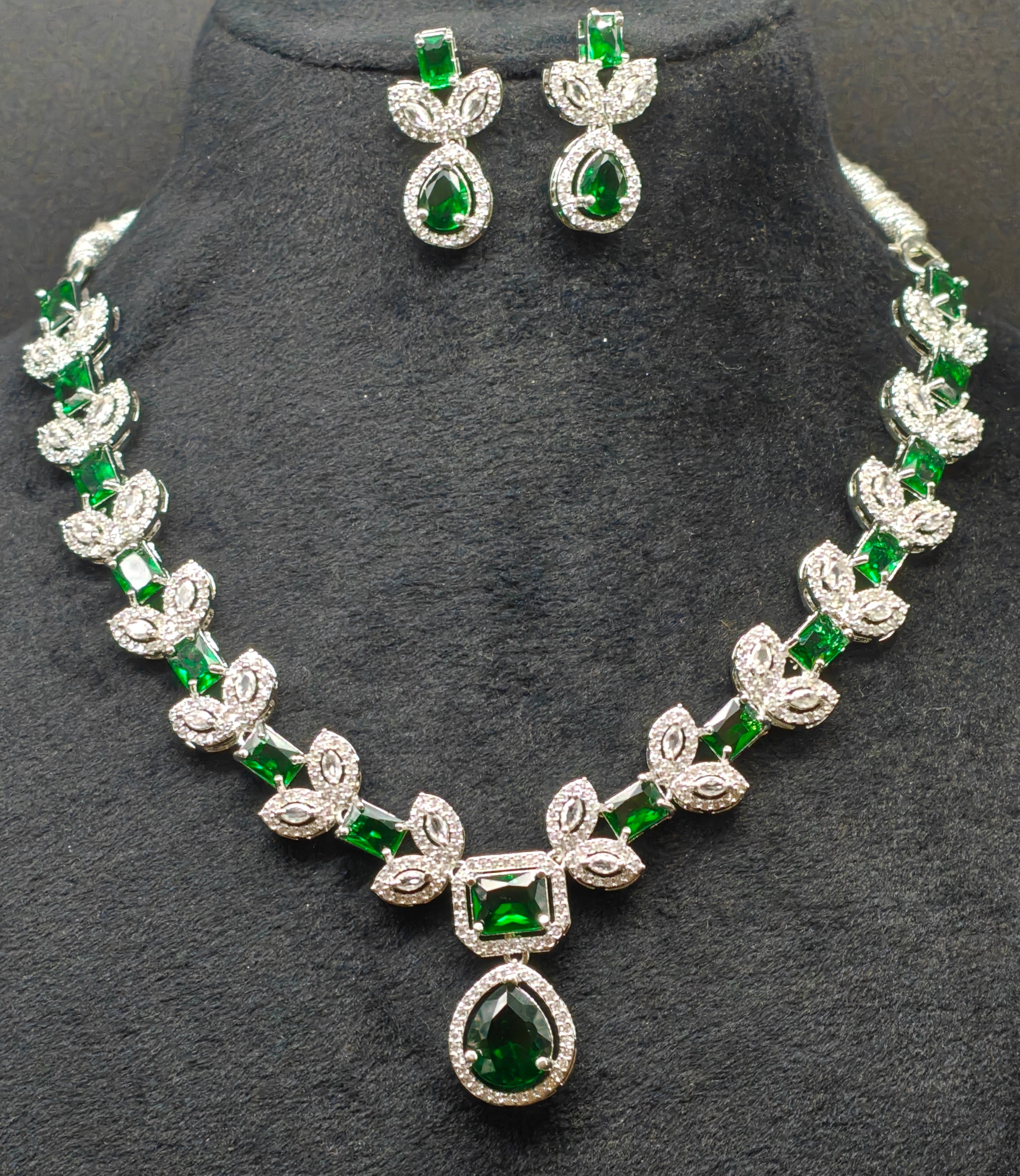 Silver necklace jewellery