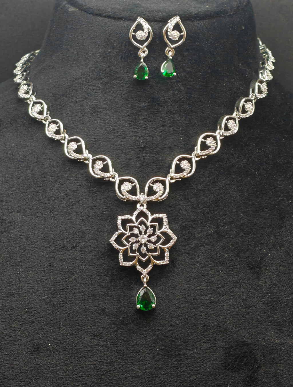 Silver necklace jewellery