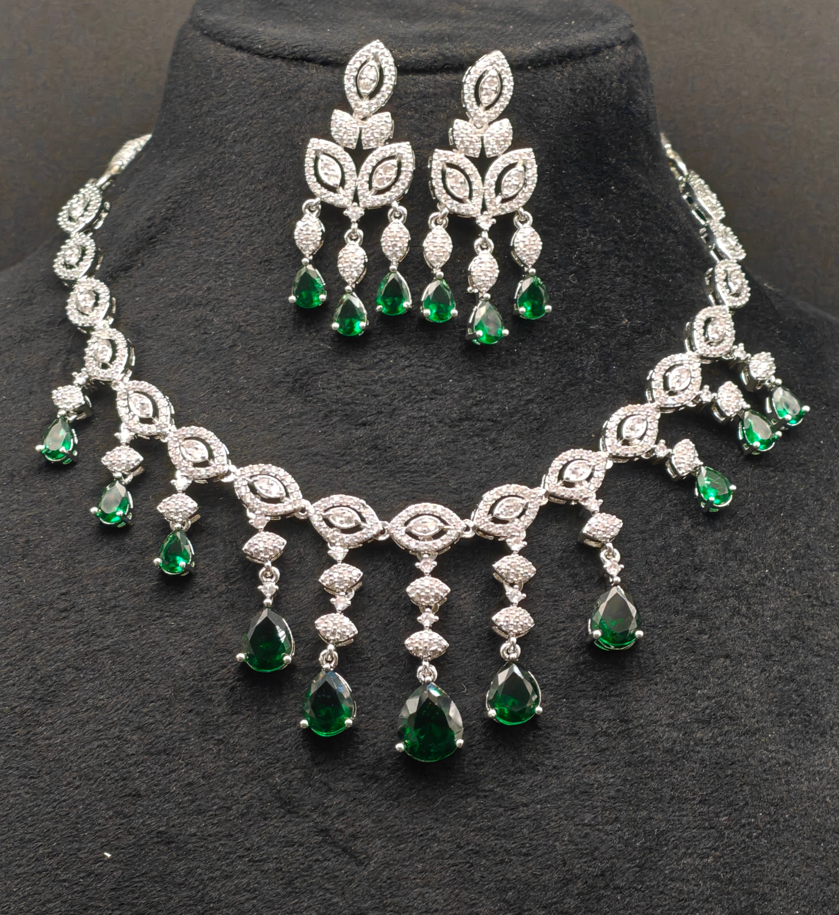 Silver necklace jewellery