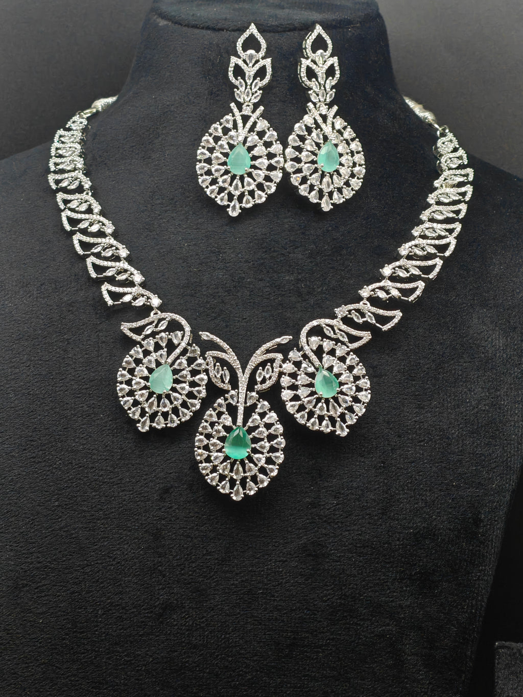 Silver necklace jewellery
