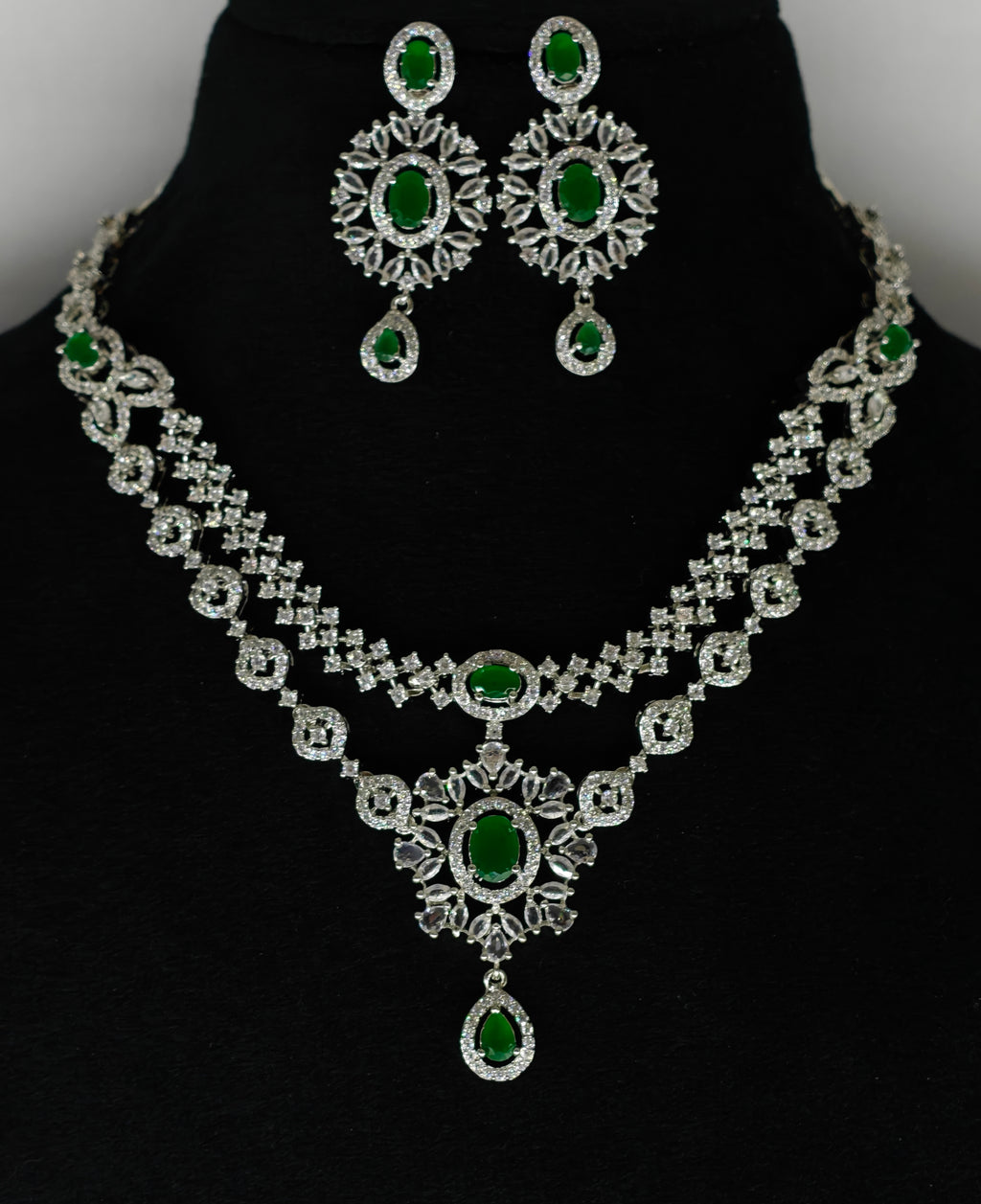 Silver necklace jewellery