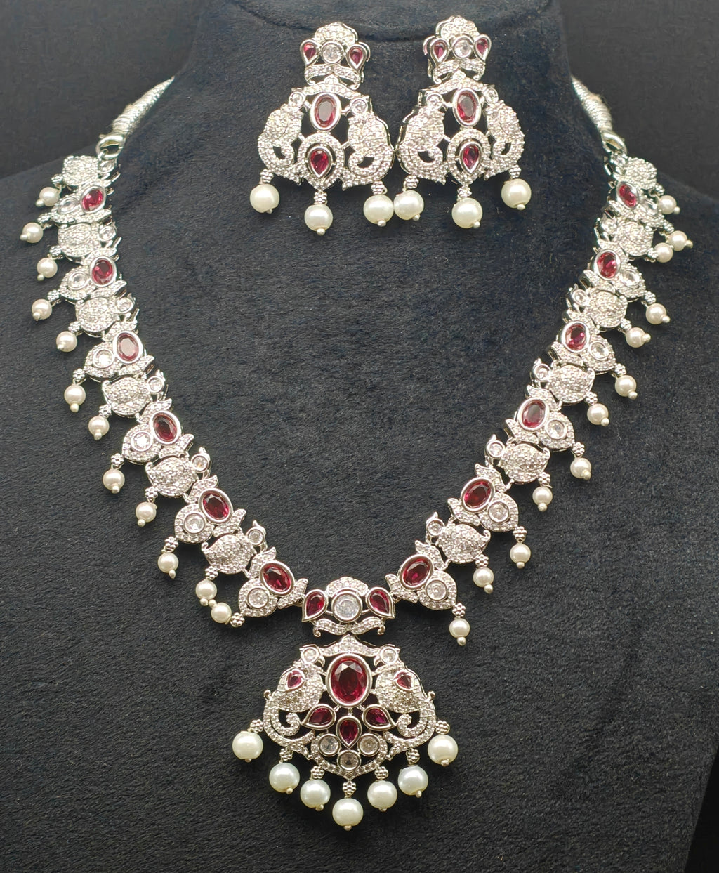 Silver necklace jewellery