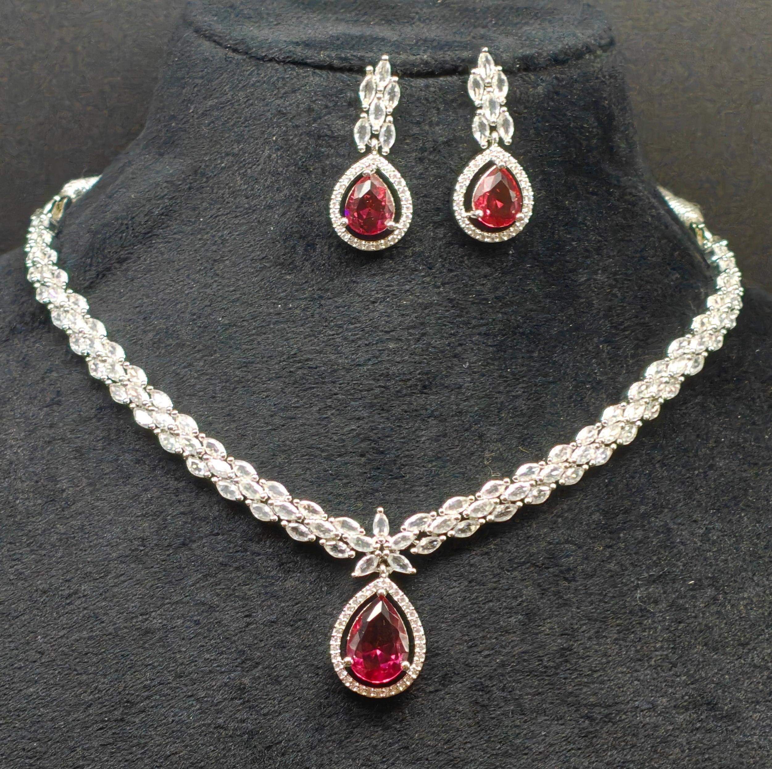 Silver necklace jewellery