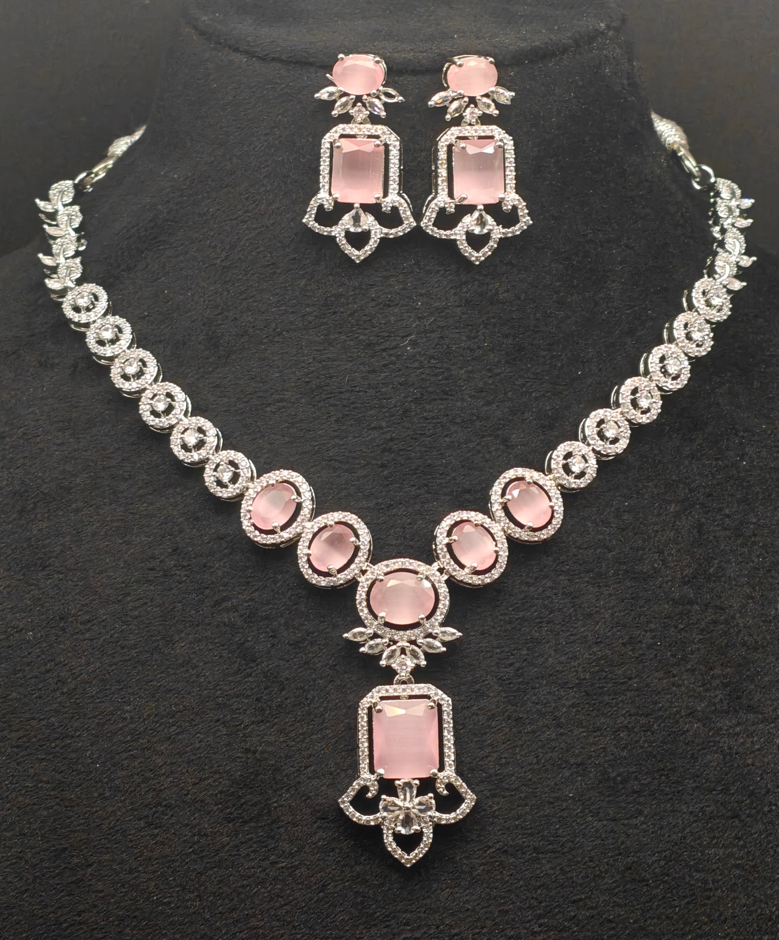 Silver necklace jewellery