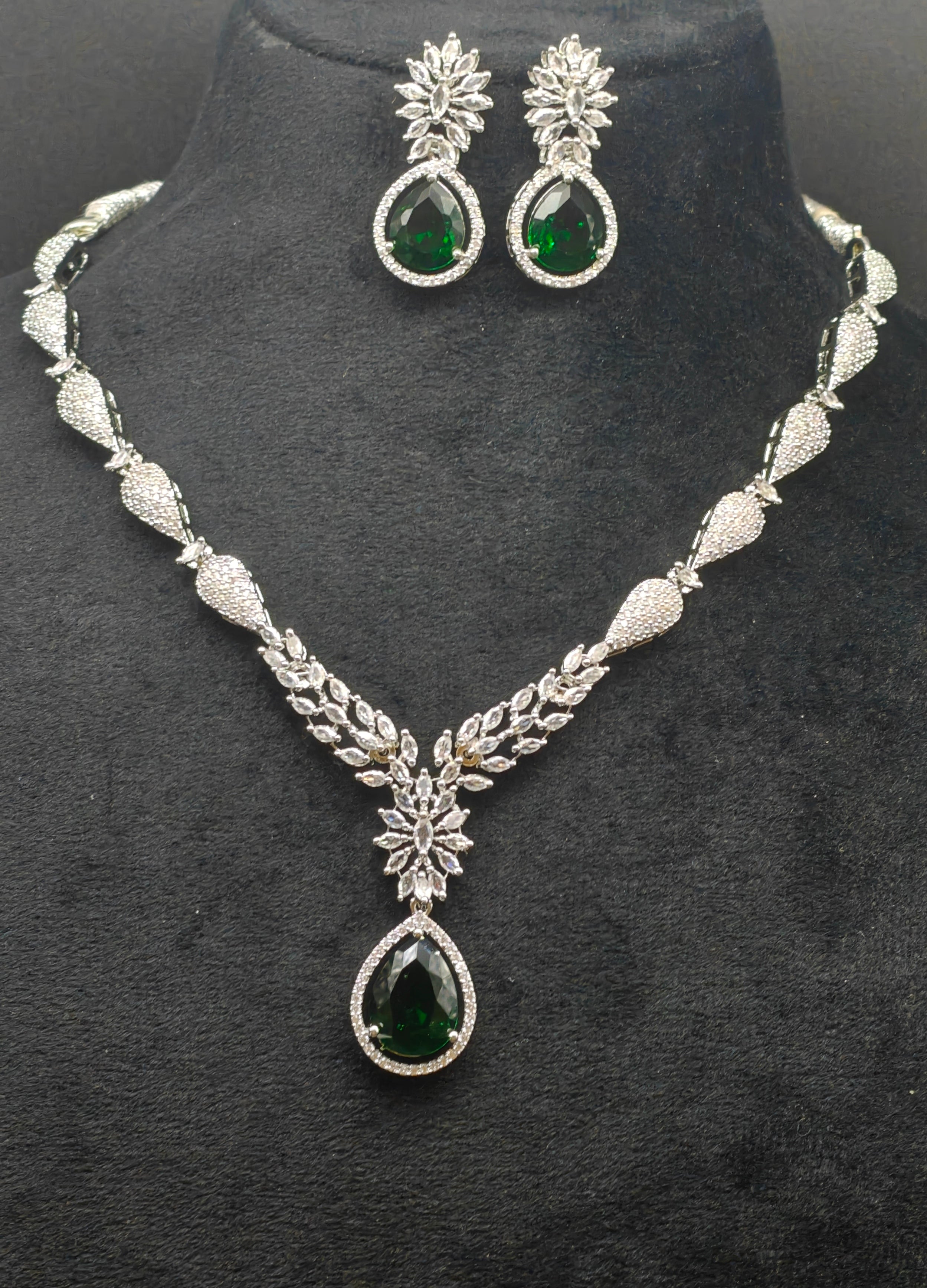 Silver necklace jewellery